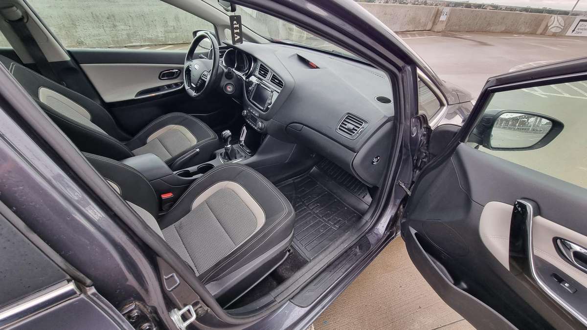 Kia Ceed, 1.6 l., universalas