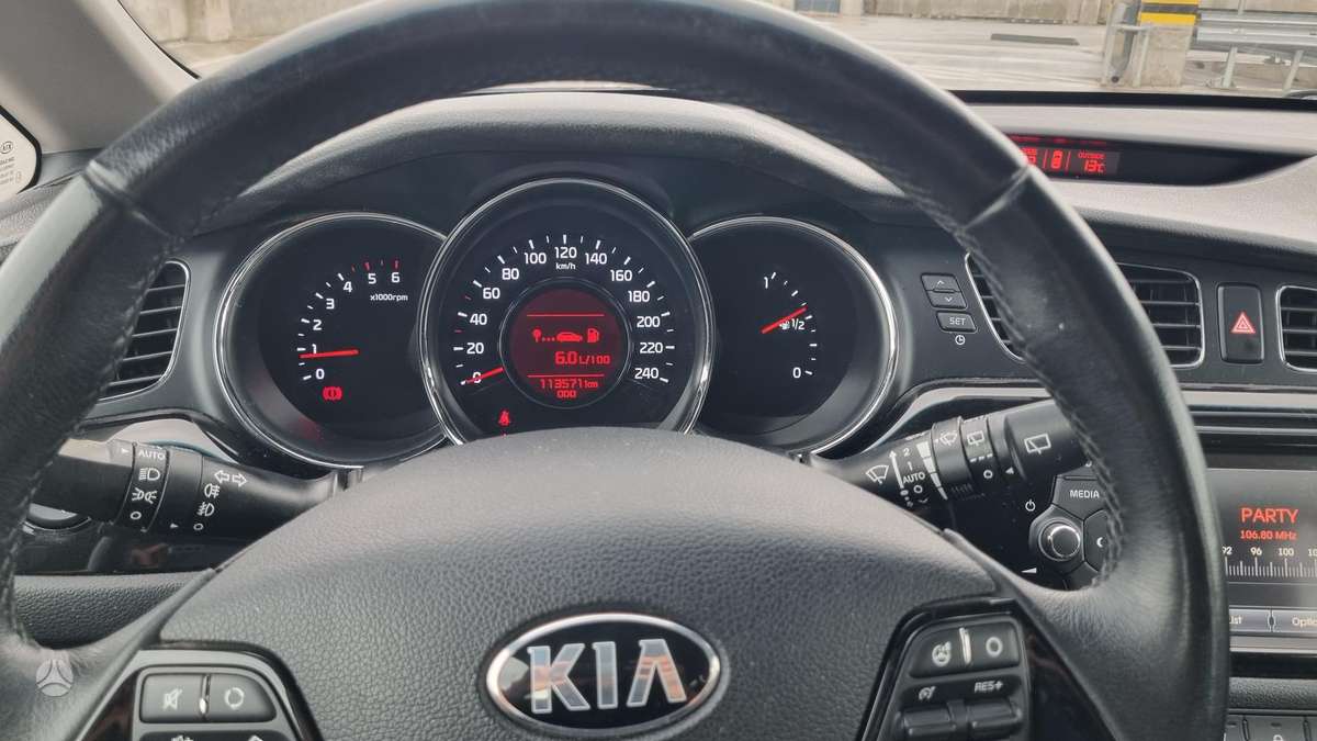 Kia Ceed, 1.6 l., universalas