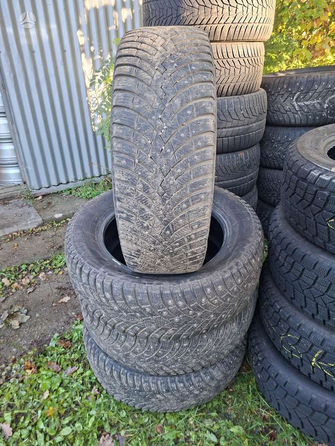 Pirelli ICE ZERO 2, зимние 235/60 R18