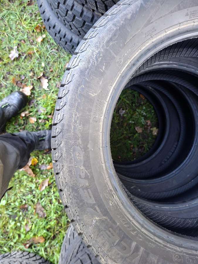 Pirelli, žieminės 215/60 R17