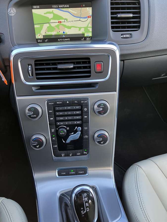 Volvo V60, 2.4 l., Универсал