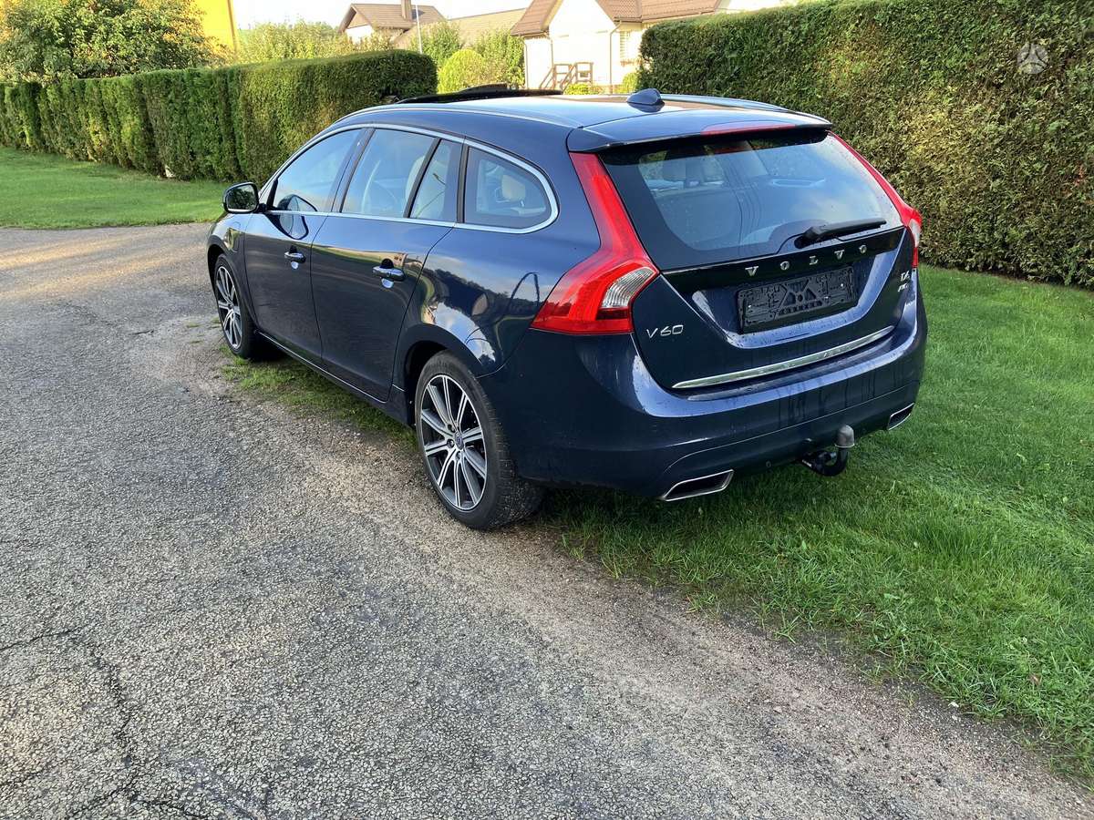 Volvo V60, 2.4 l., Универсал