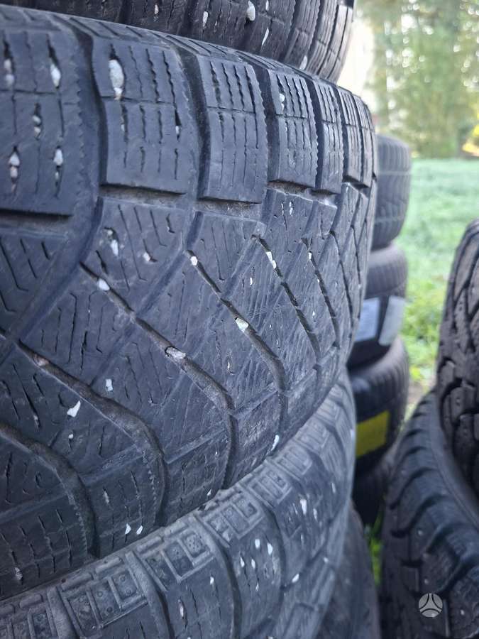 Pirelli, зимние 215/70 R16