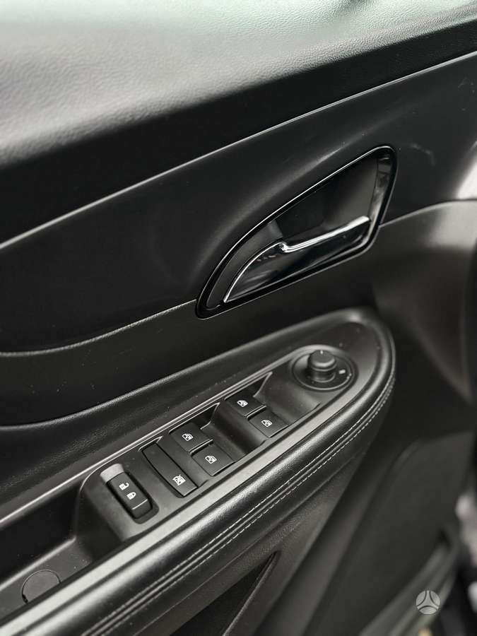 Buick Encore, 1.4 l., off-road / crossover