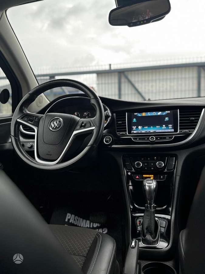 Buick Encore, 1.4 l., off-road / crossover