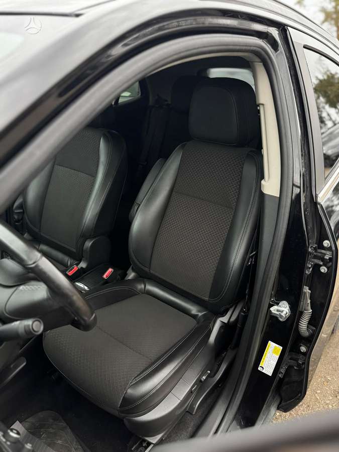 Buick Encore, 1.4 l., off-road / crossover