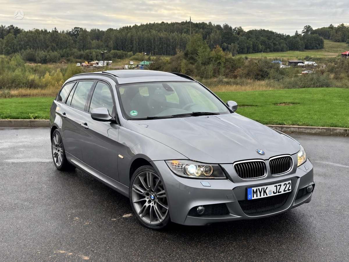 BMW 330, 3.0 l., Универсал