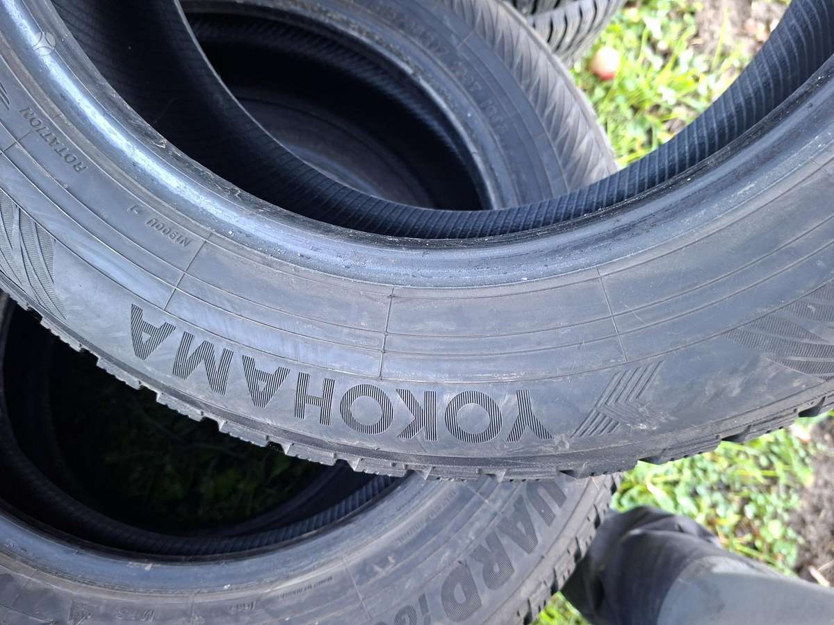 Yokohama, зимние 215/65 R17