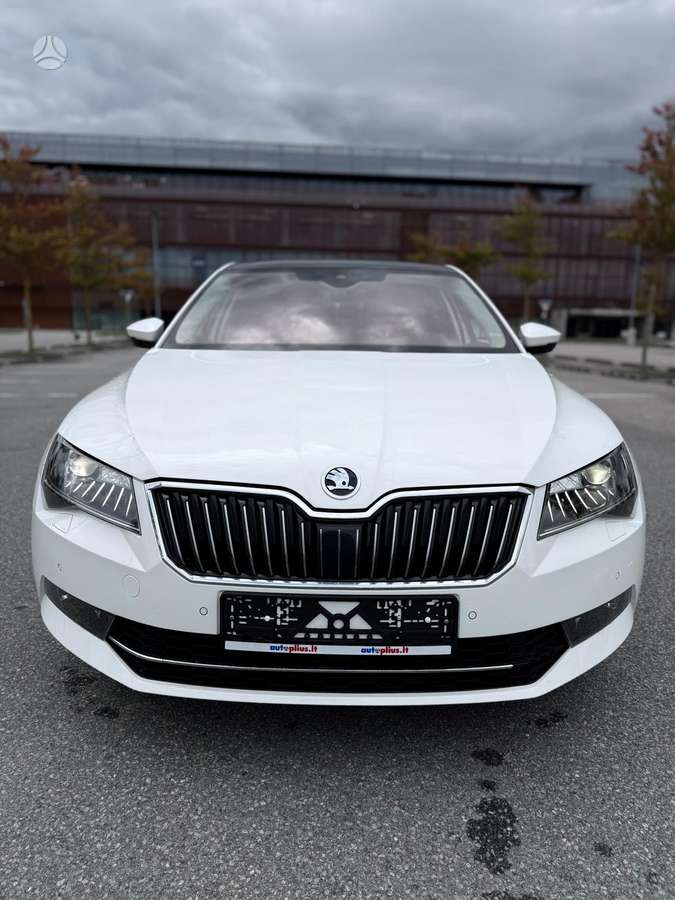 Skoda Superb, 2.0 l., Хэтчбек
