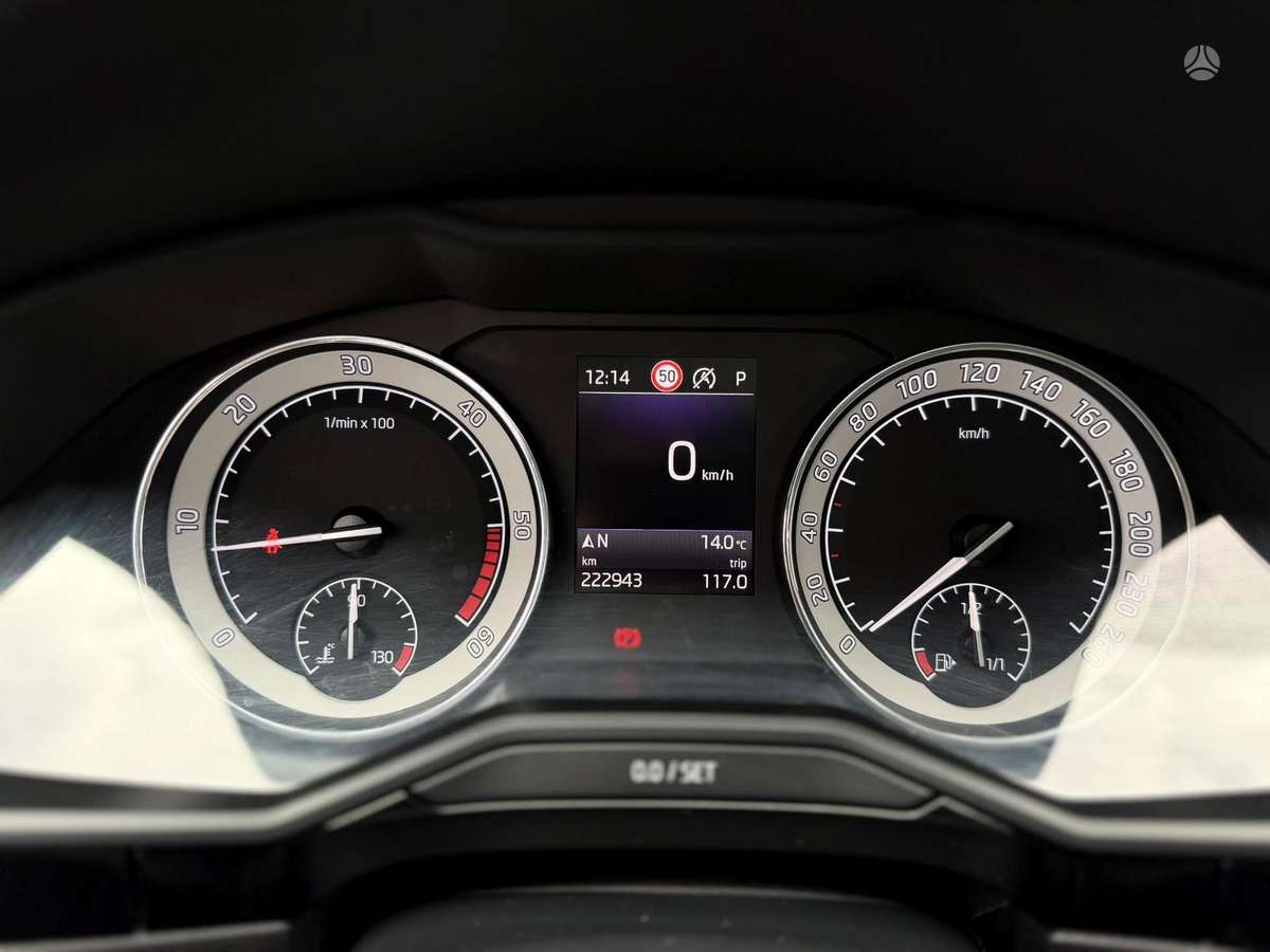 Skoda Superb, 2.0 l., Хэтчбек
