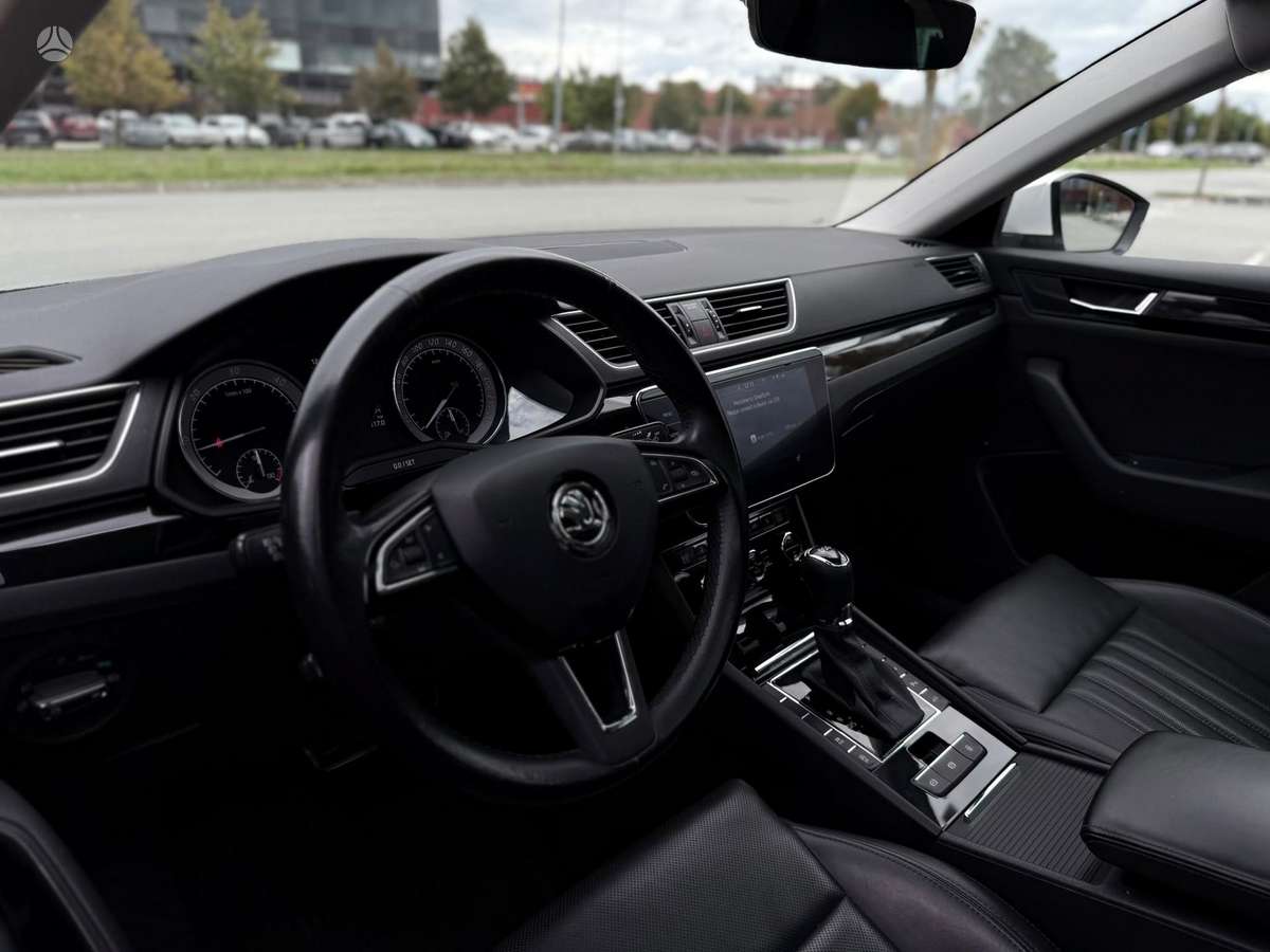 Skoda Superb, 2.0 l., Хэтчбек