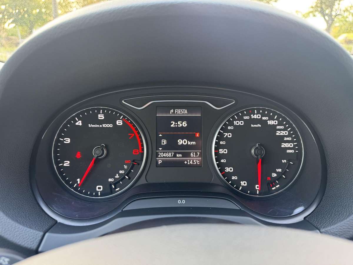 Audi A3, 1.8 l., Седан