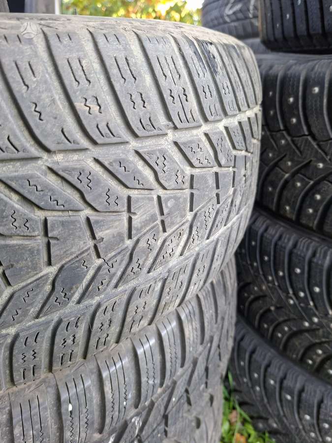 Hankook, зимние 235/60 R18