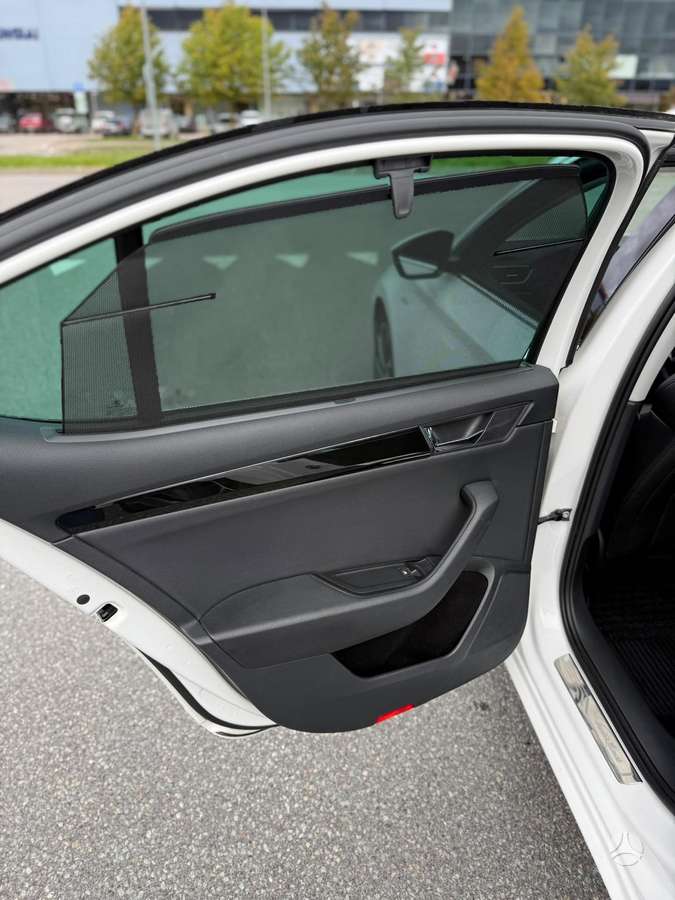 Skoda Superb, 2.0 l., Хэтчбек