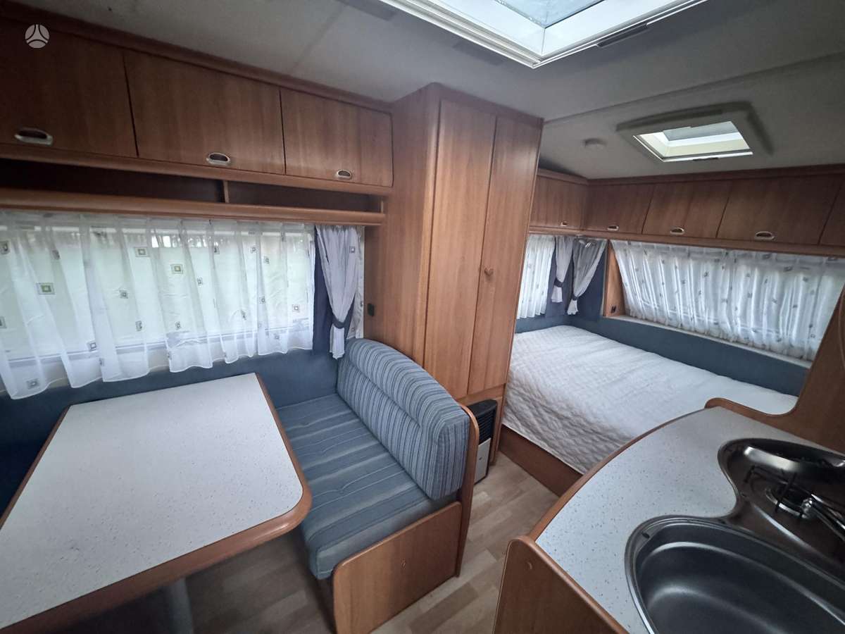 Hobby De luxe easy, кемперы