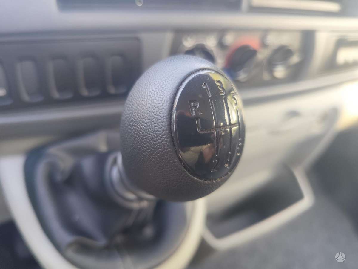 Renault Master, 2.5 l., Коммерческий