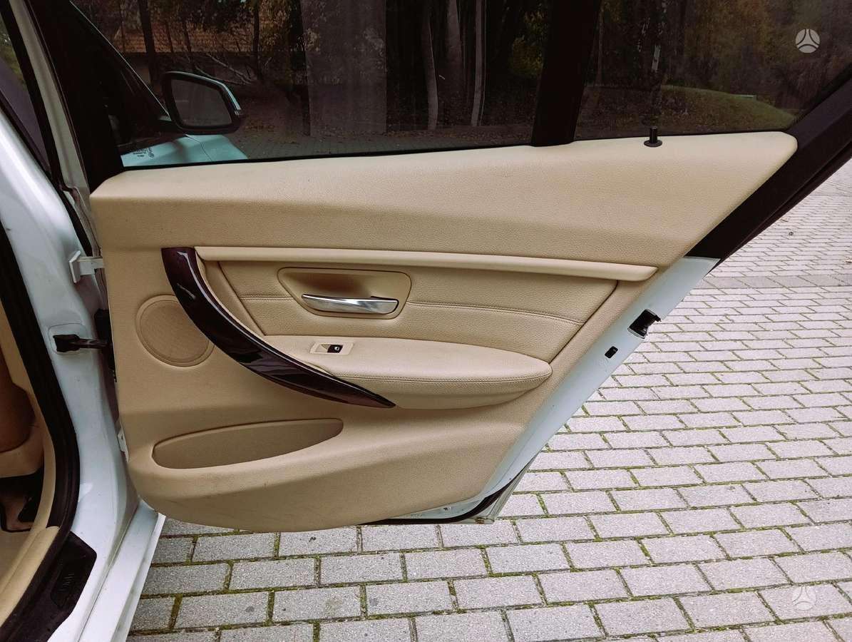 BMW 328, 2.0 l., Седан