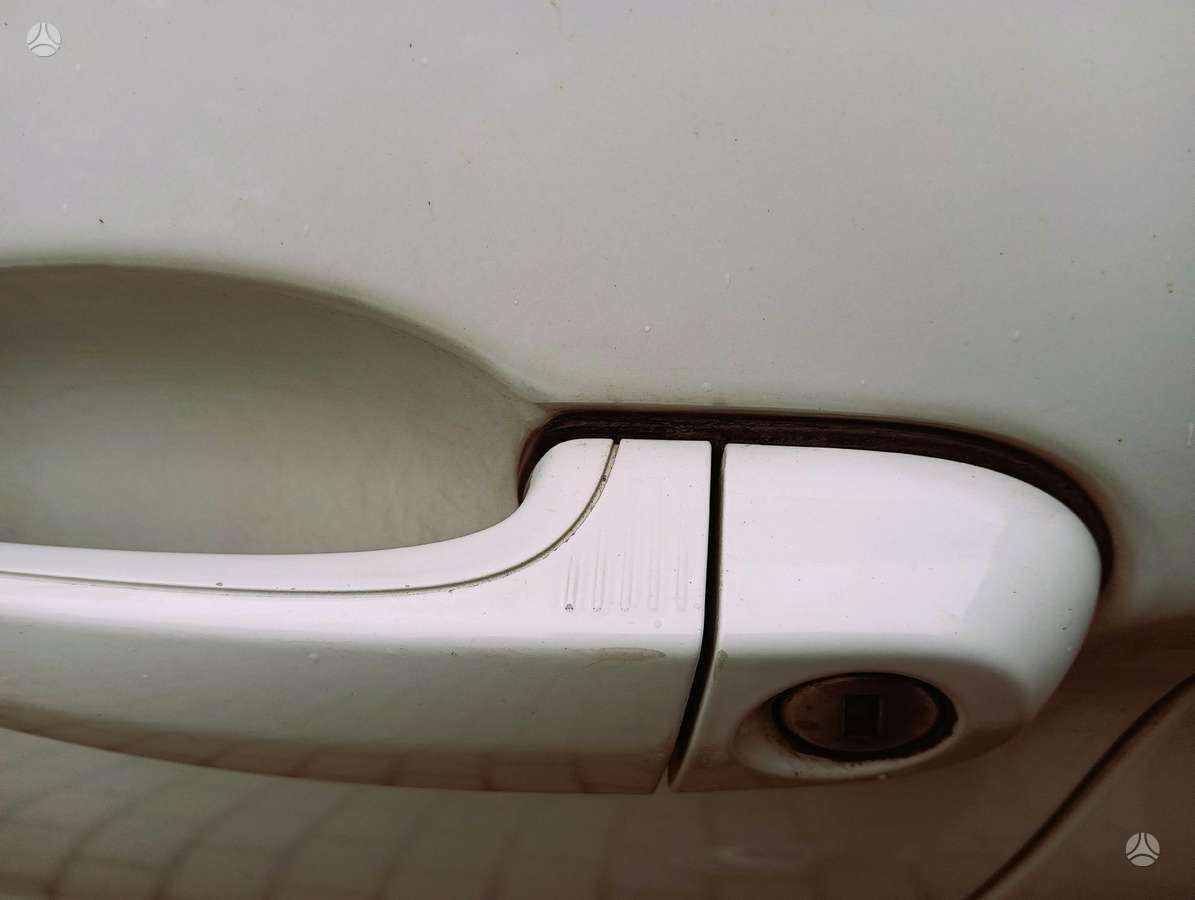 BMW 328, 2.0 l., Седан