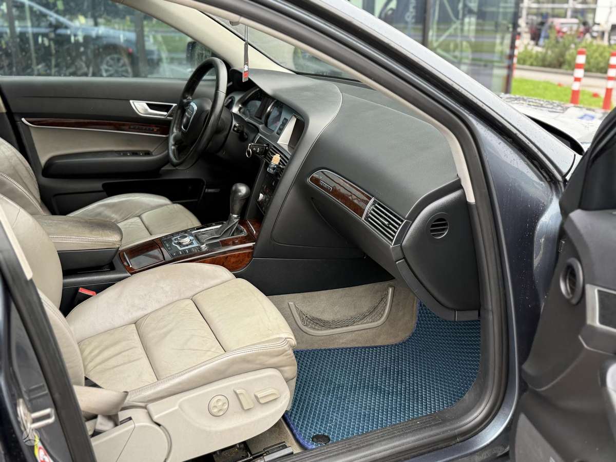 Audi A6, 3.0 l., universalas