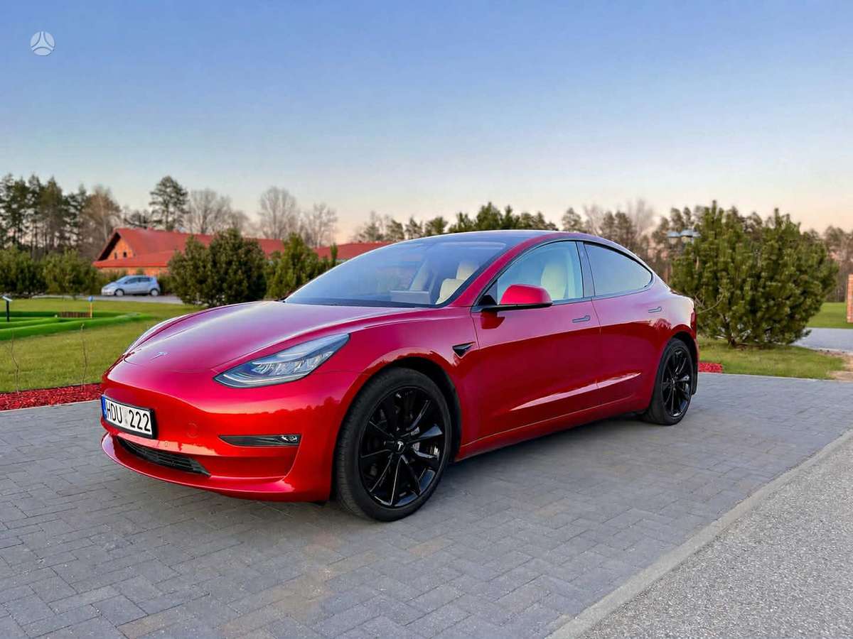 Tesla Model 3, 81 kWh, hečbekas