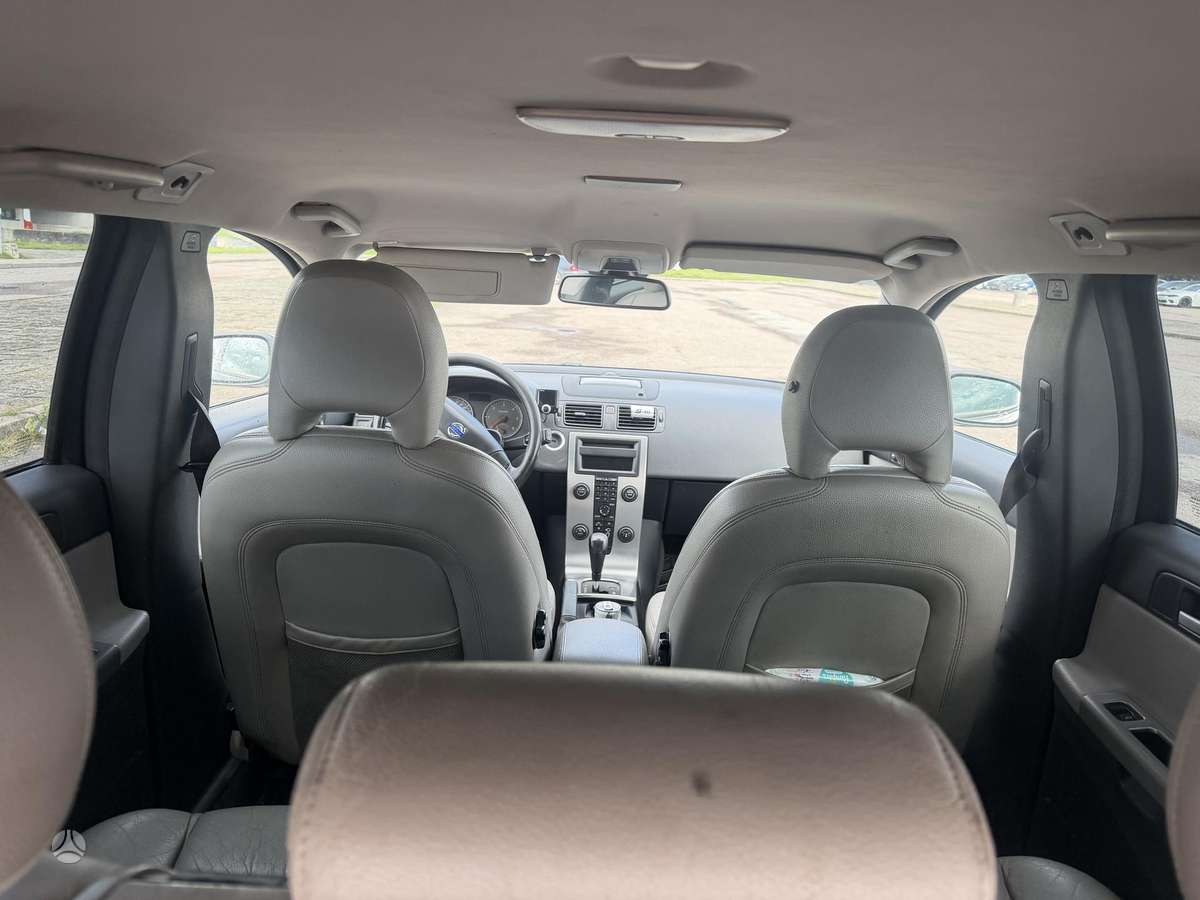 Volvo V50, 2.4 l., Универсал