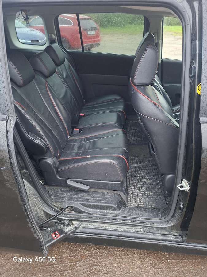 Mazda 5, 1.6 l., Минивэн