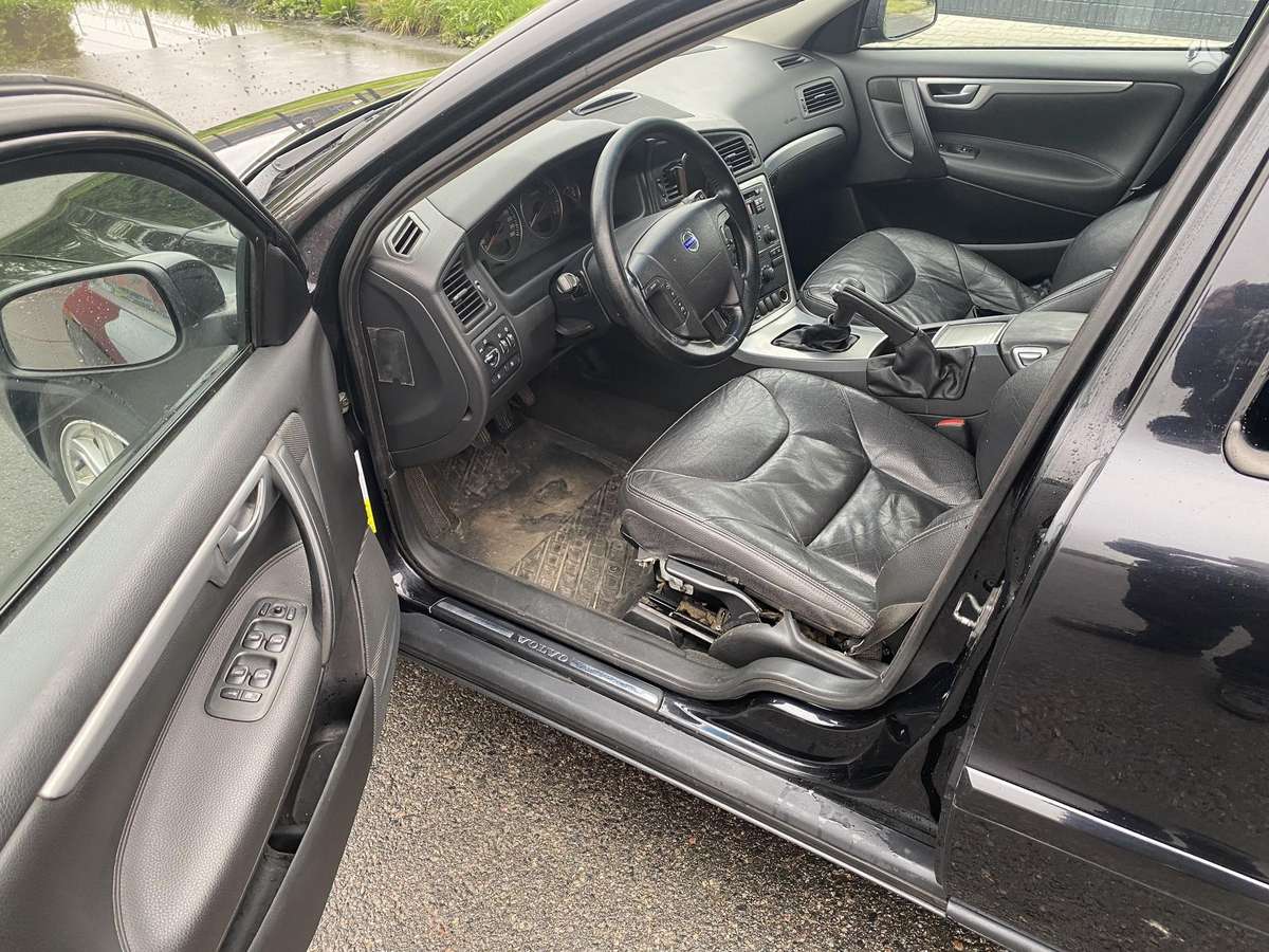 Volvo V70, 2.4 l., Универсал