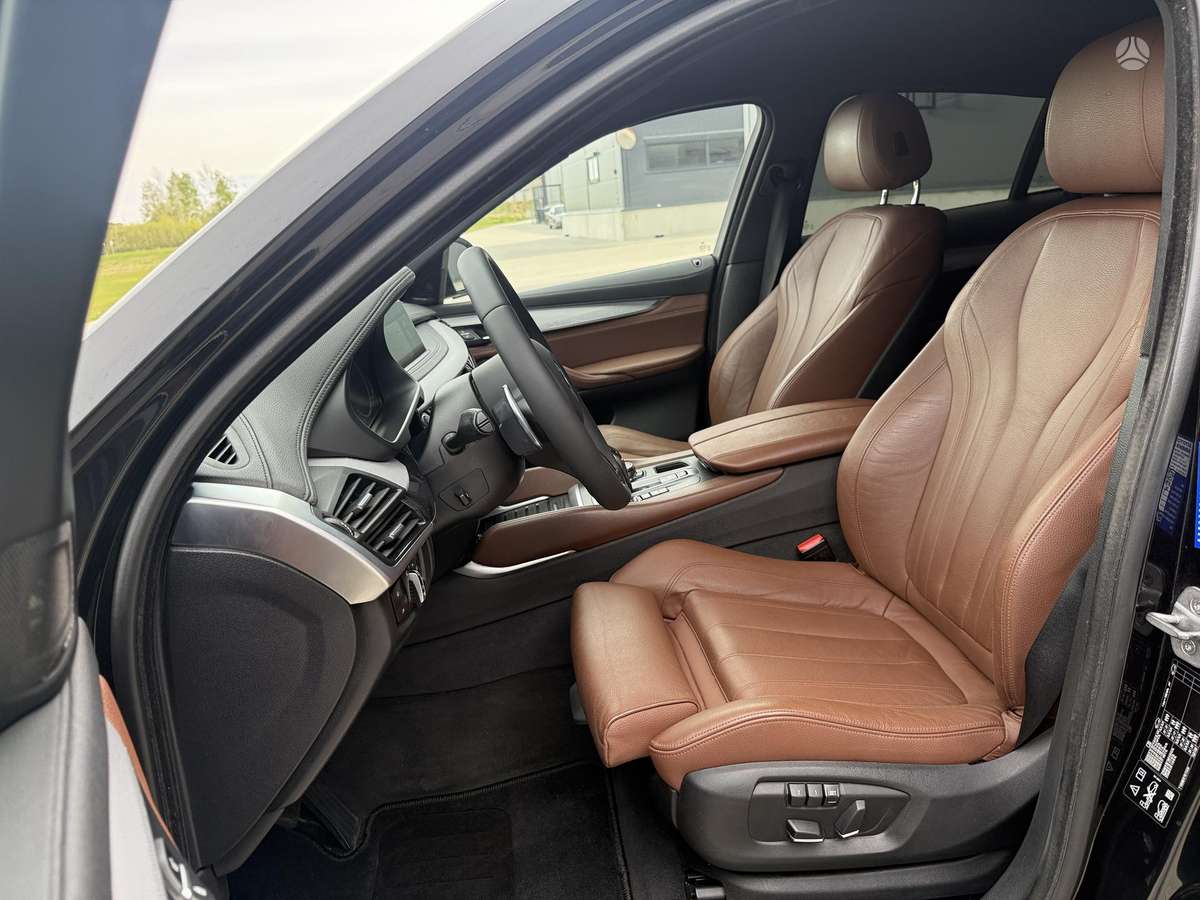 BMW X6, 3.0 l., off-road / crossover