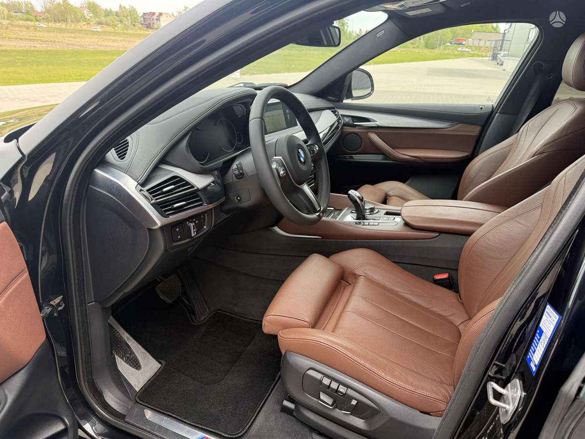 BMW X6, 3.0 l., off-road / crossover