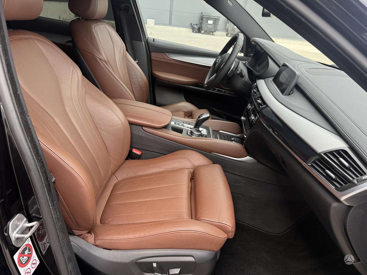 BMW X6, 3.0 l., off-road / crossover