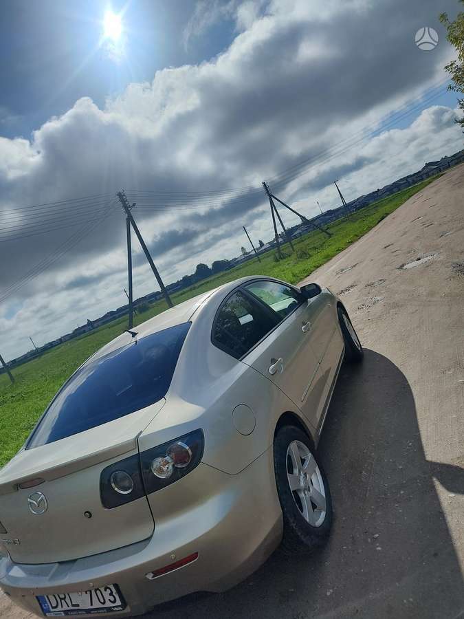 Mazda 3, 1.6 l., Седан