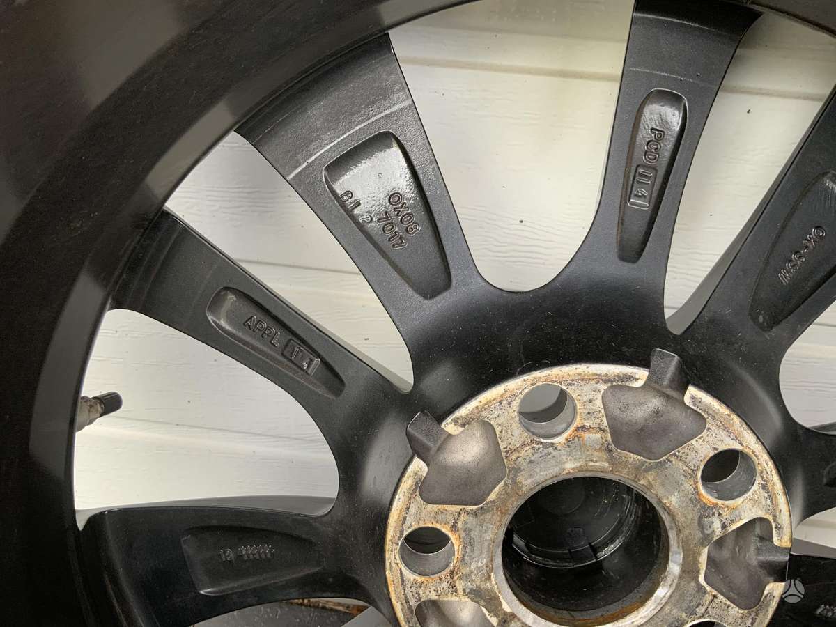 Toyota CHR, light alloy, R17