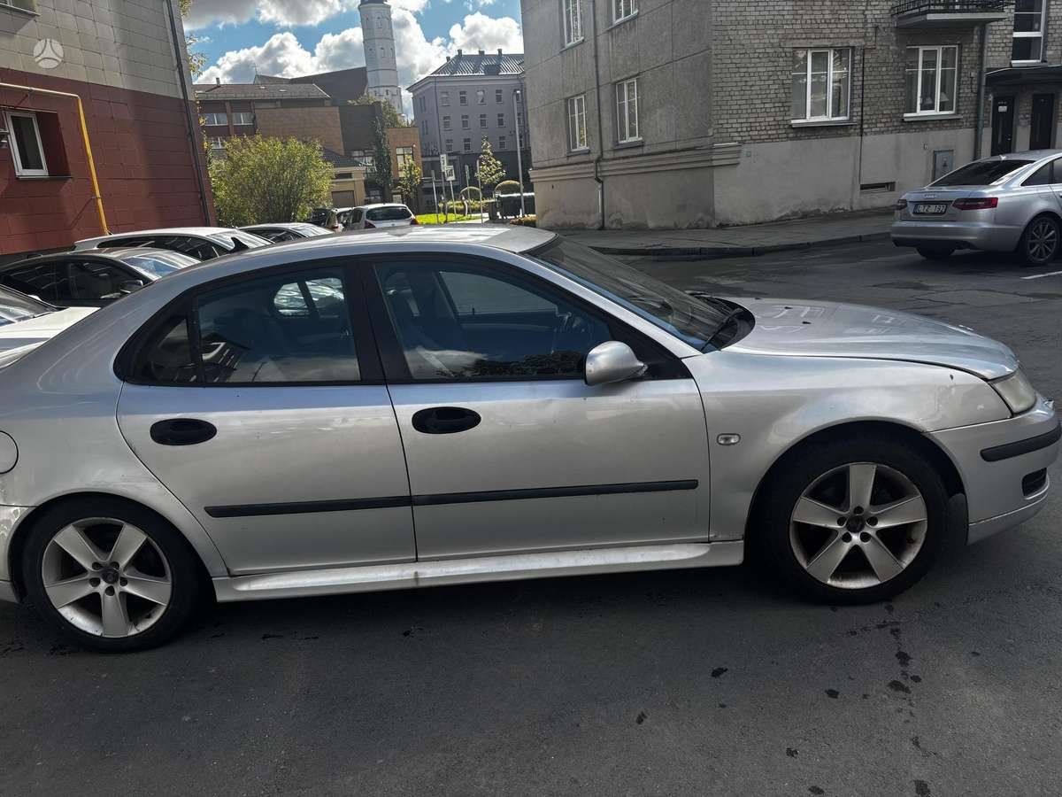 Saab 9-3, 2.2 l., saloon / sedan