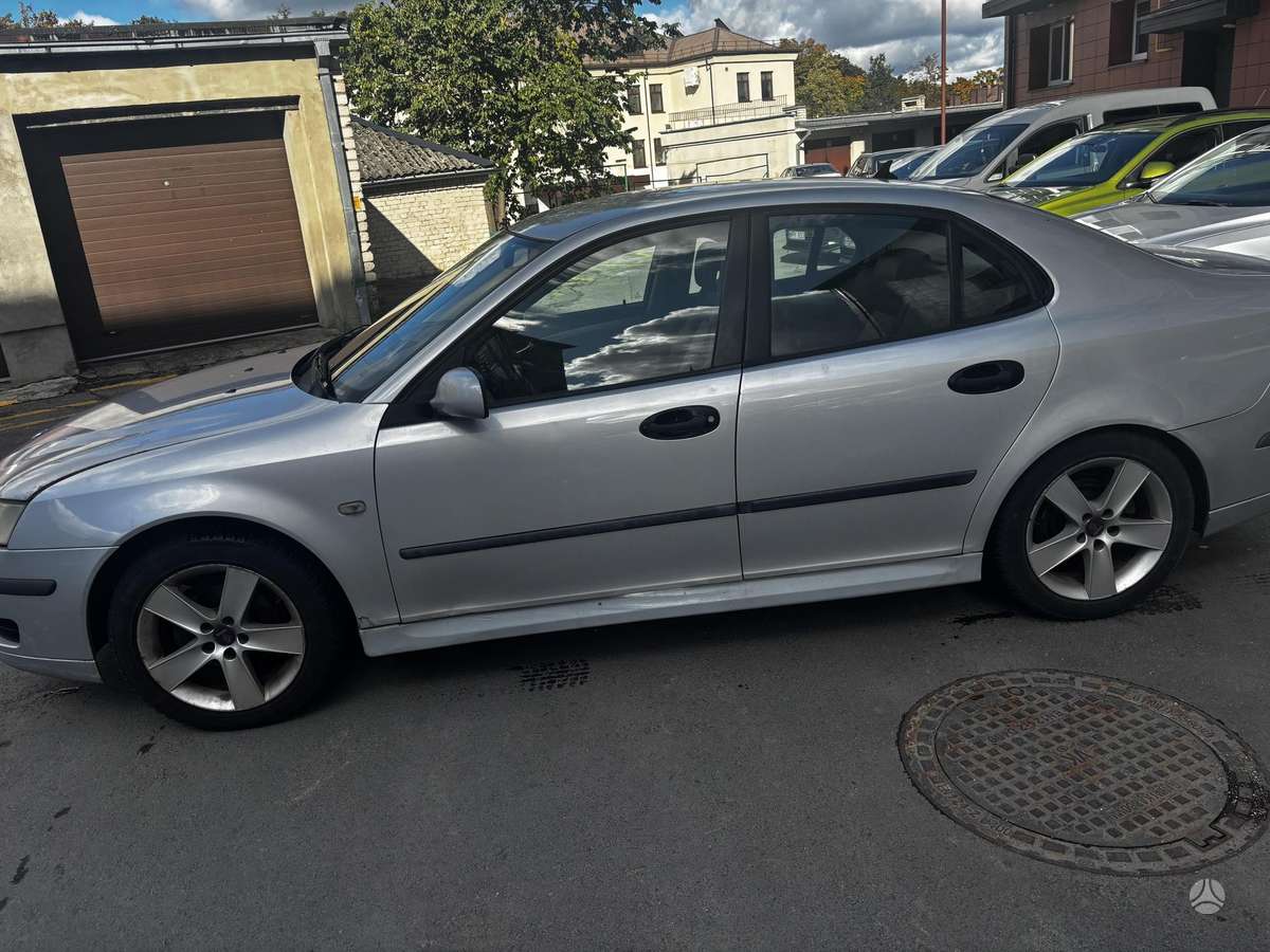 Saab 9-3, 2.2 l., saloon / sedan