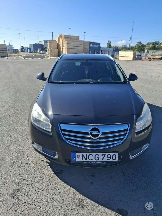Opel Insignia, 2.0 l., Универсал