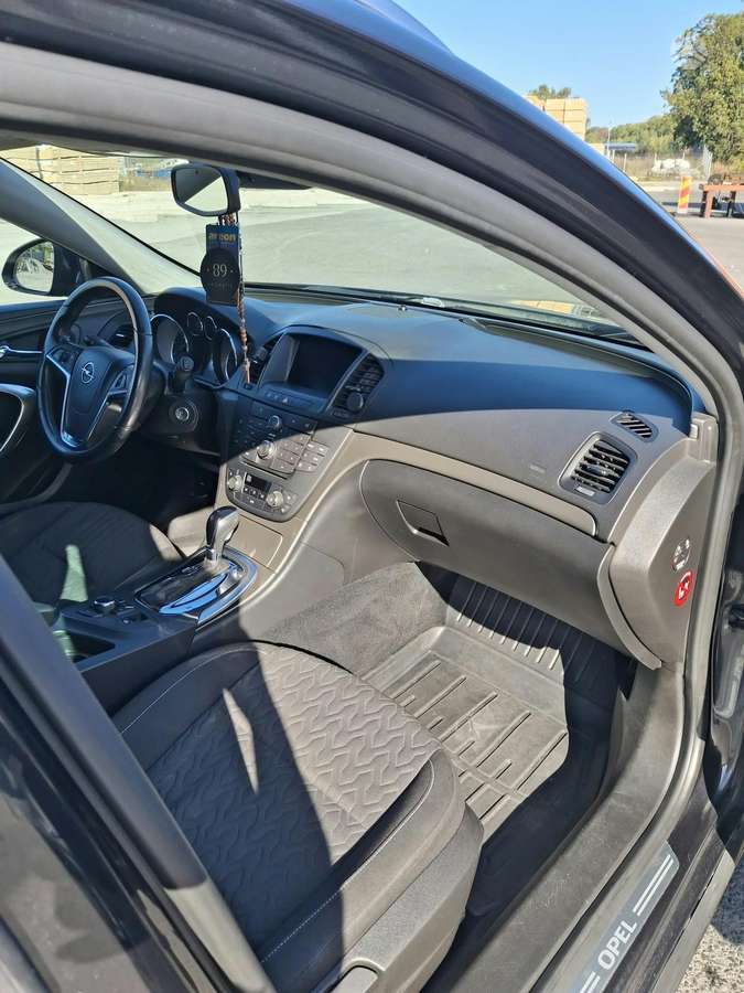 Opel Insignia, 2.0 l., Универсал