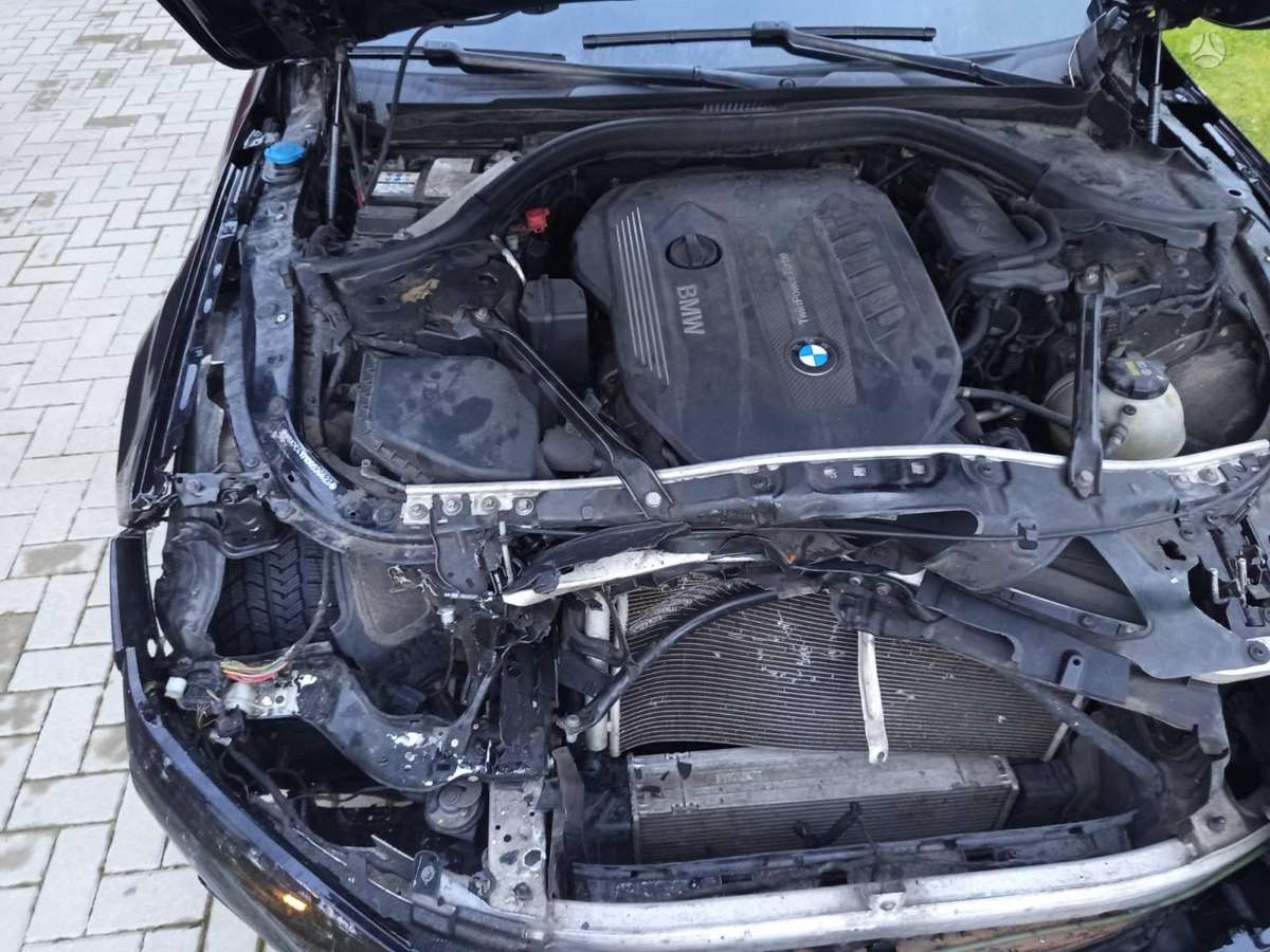BMW 730, 3.0 l., Седан