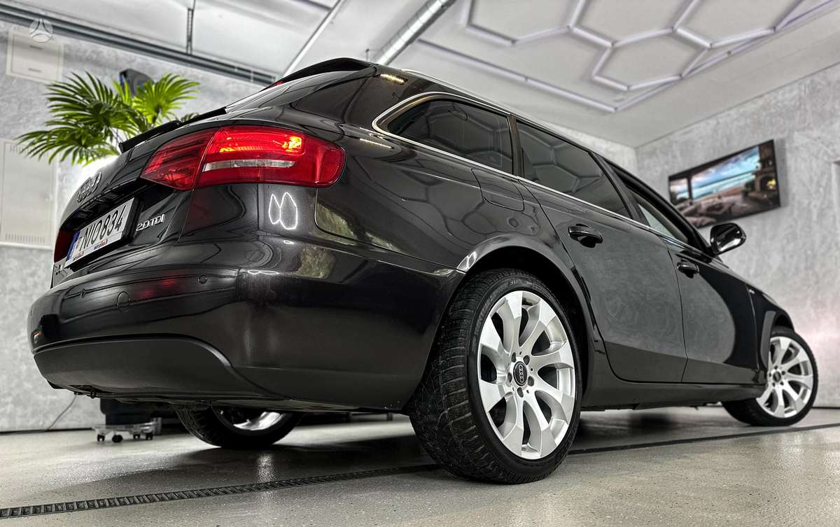 Audi A4, 2.0 l., universalas
