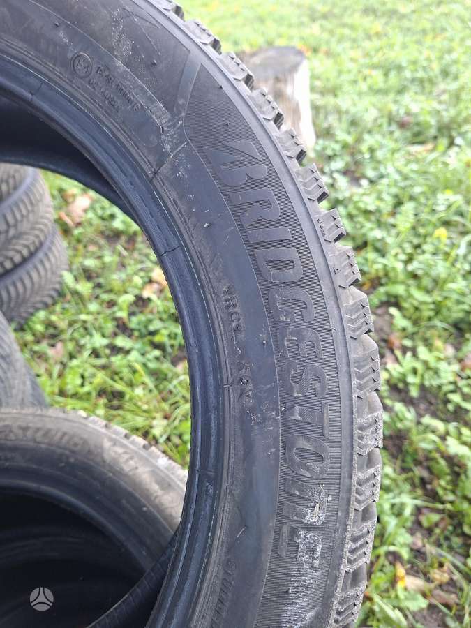 Bridgestone 2023 7mm, winter 215/55 R18