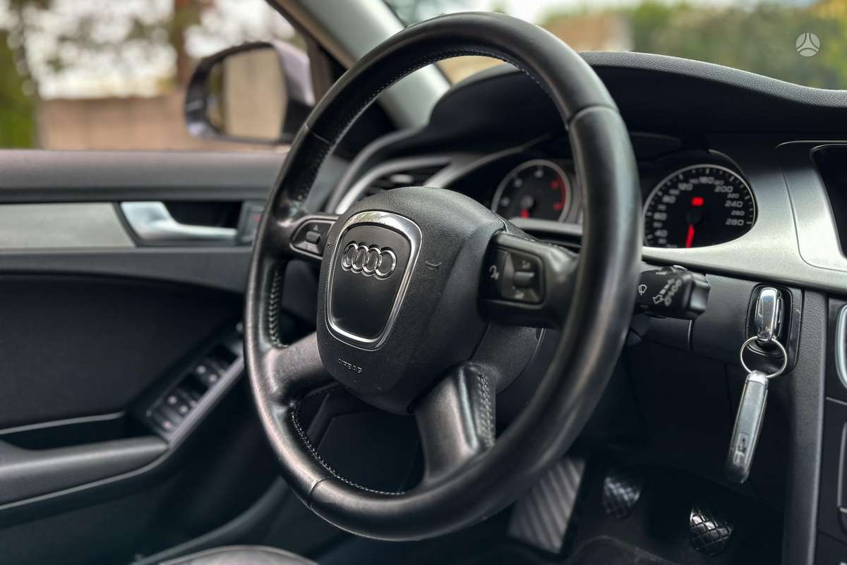 Audi A4, 2.0 l., universalas