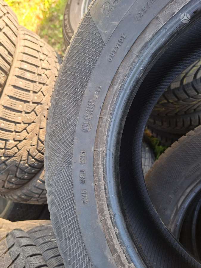 Continental, žieminės 235/60 R18