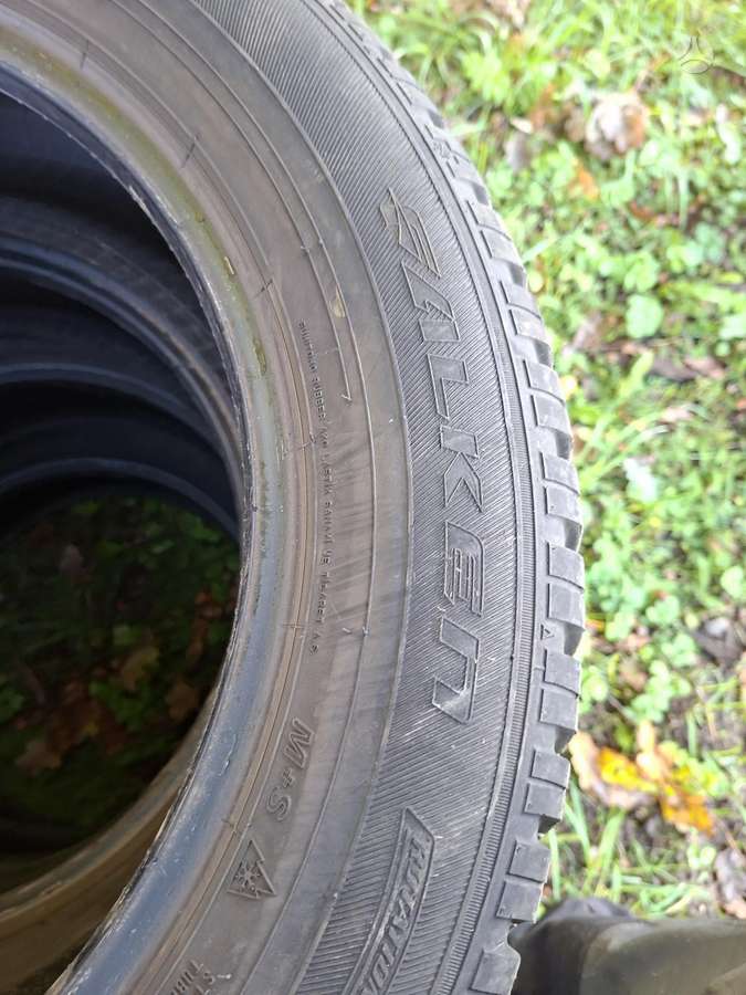 Falken, winter 215/60 R17