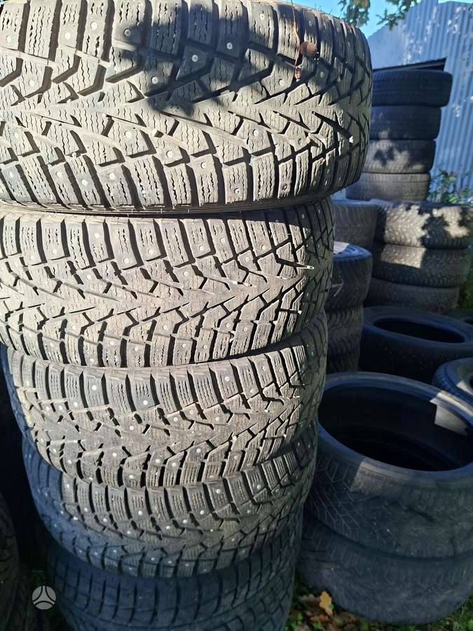 Maxxis, winter 235/55 R17