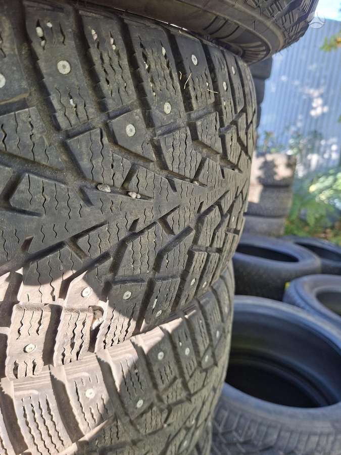Maxxis, žieminės 235/55 R17
