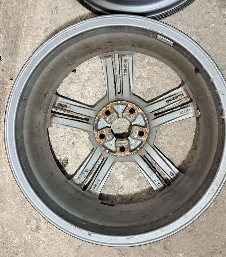 Seat, lengvojo lydinio, R18