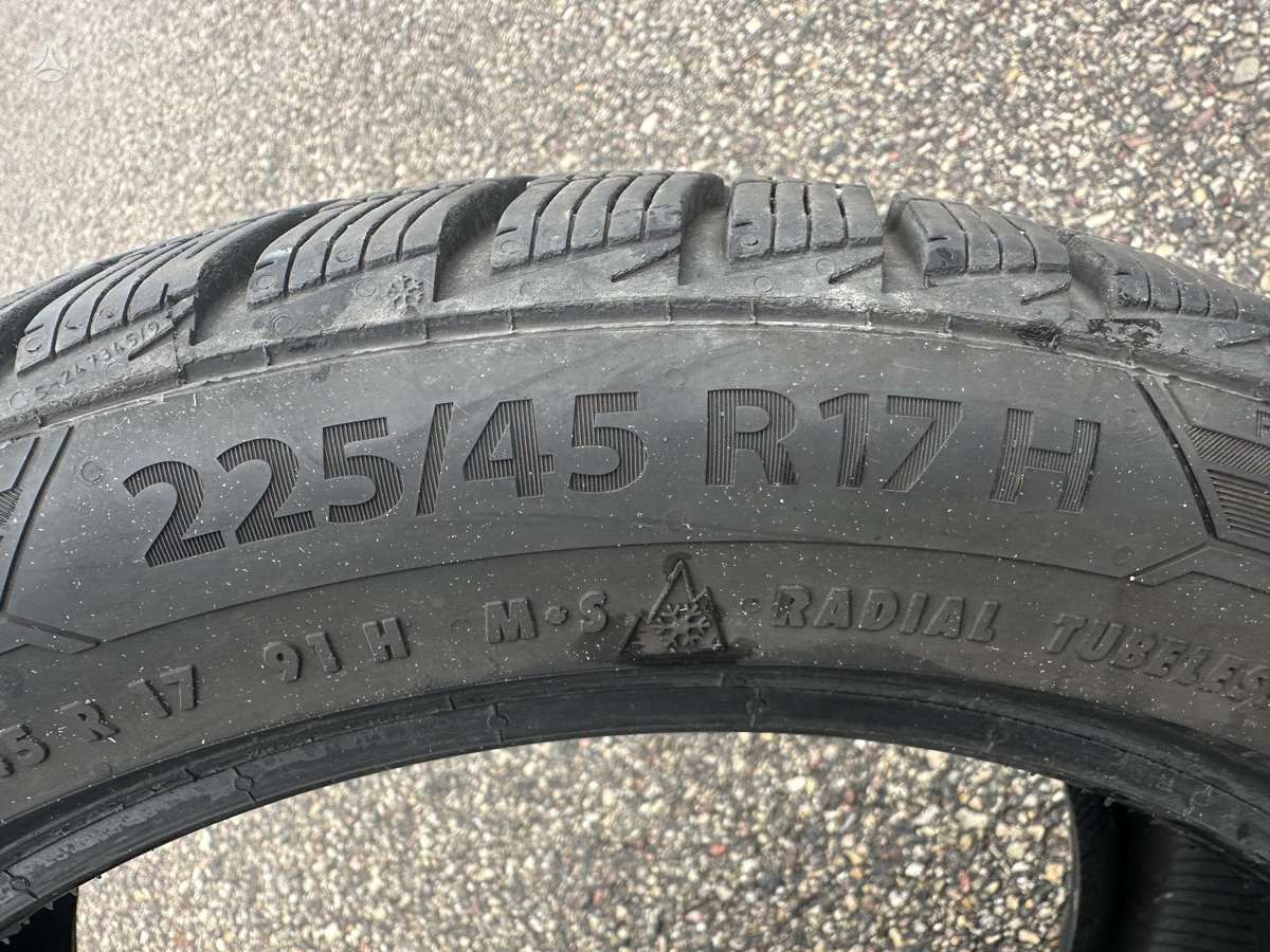 Barum, žieminės 225/45 R17