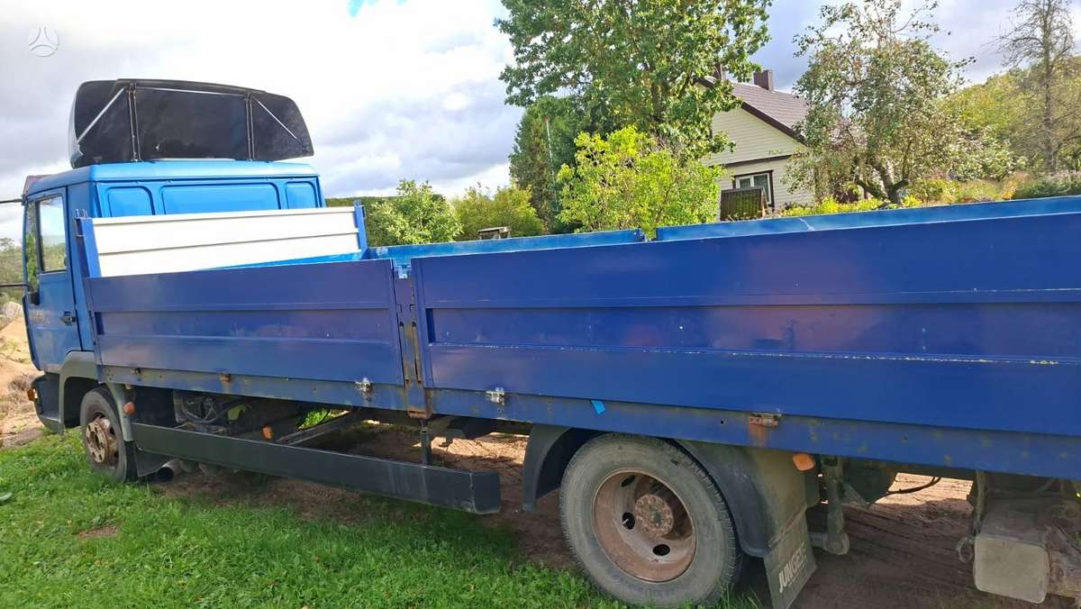 MAN LE 12.220, автовозы