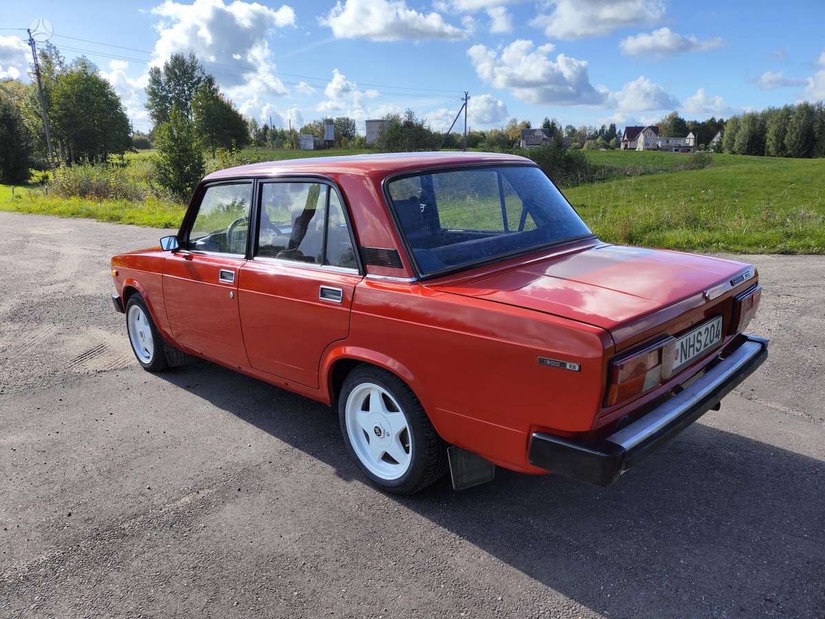 Lada 2105, 1.5 l., Седан