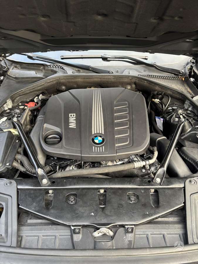 BMW 530, 3.0 l., wagon