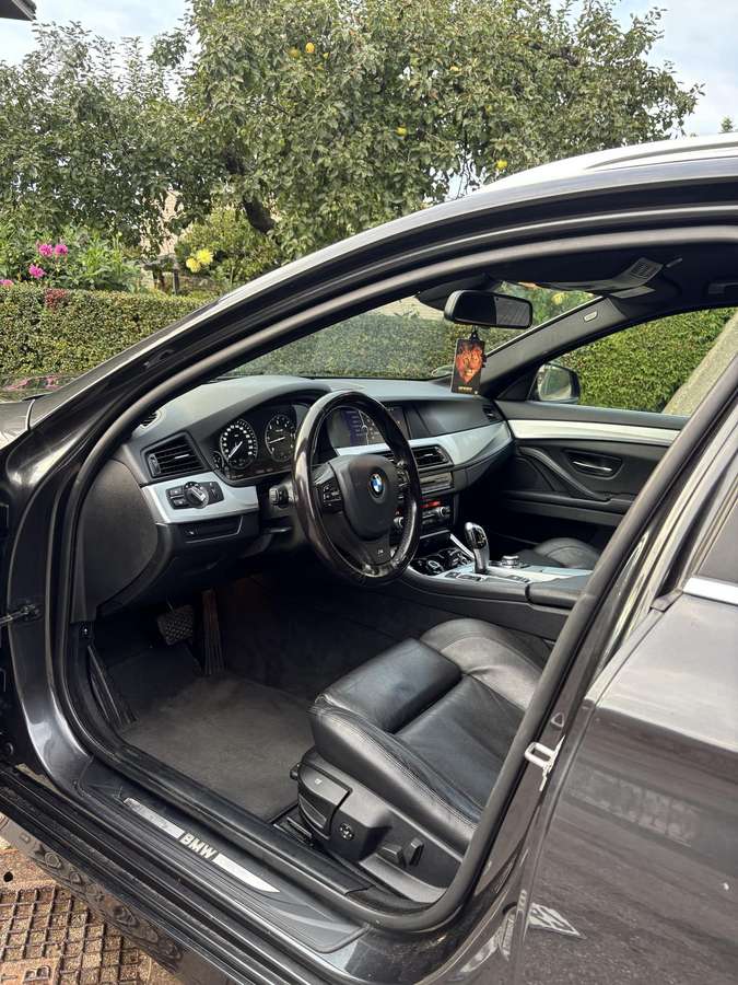 BMW 530, 3.0 l., wagon